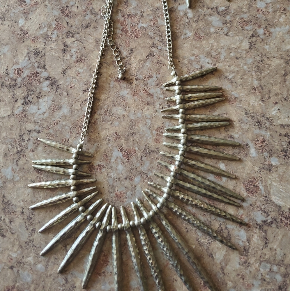 Two Tone gold necklace with matching earrings